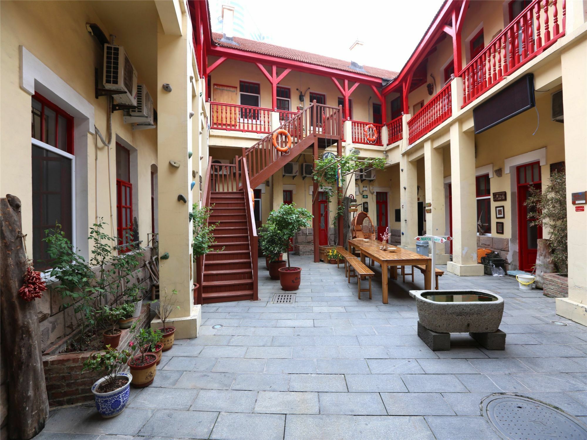 Wheat Youth Hostel Ціндао Екстер'єр фото